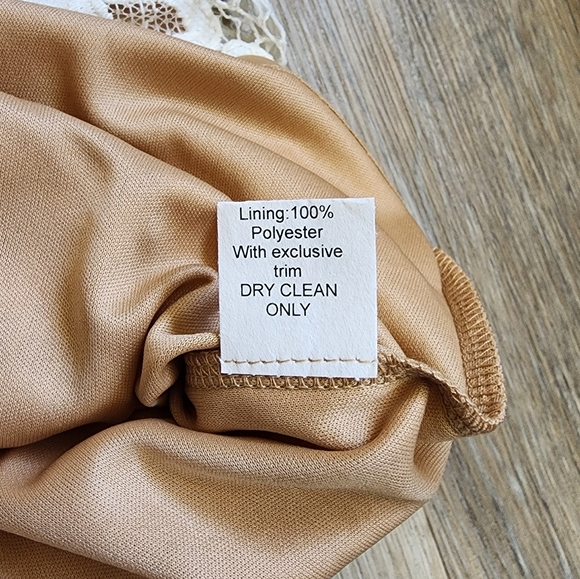 Gorgeous Bailey44 Daffodil white dress - Picture 15 of 16